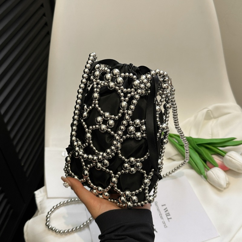 Weiße Perlenbesetzte Bucket-Sc – Luxury Bags On Sales Bewertung und Preis